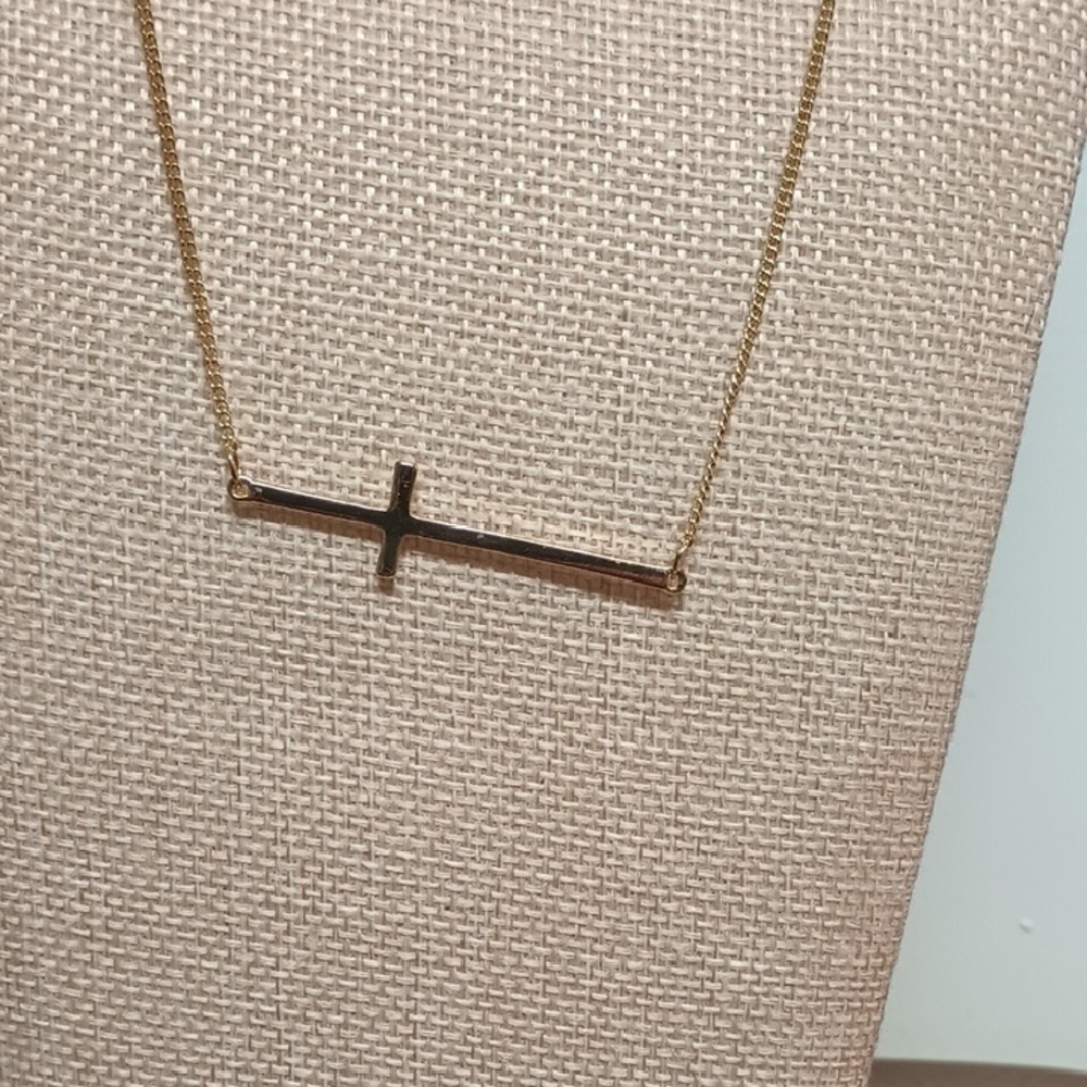 Gold Tone Cross Pendant Necklace
